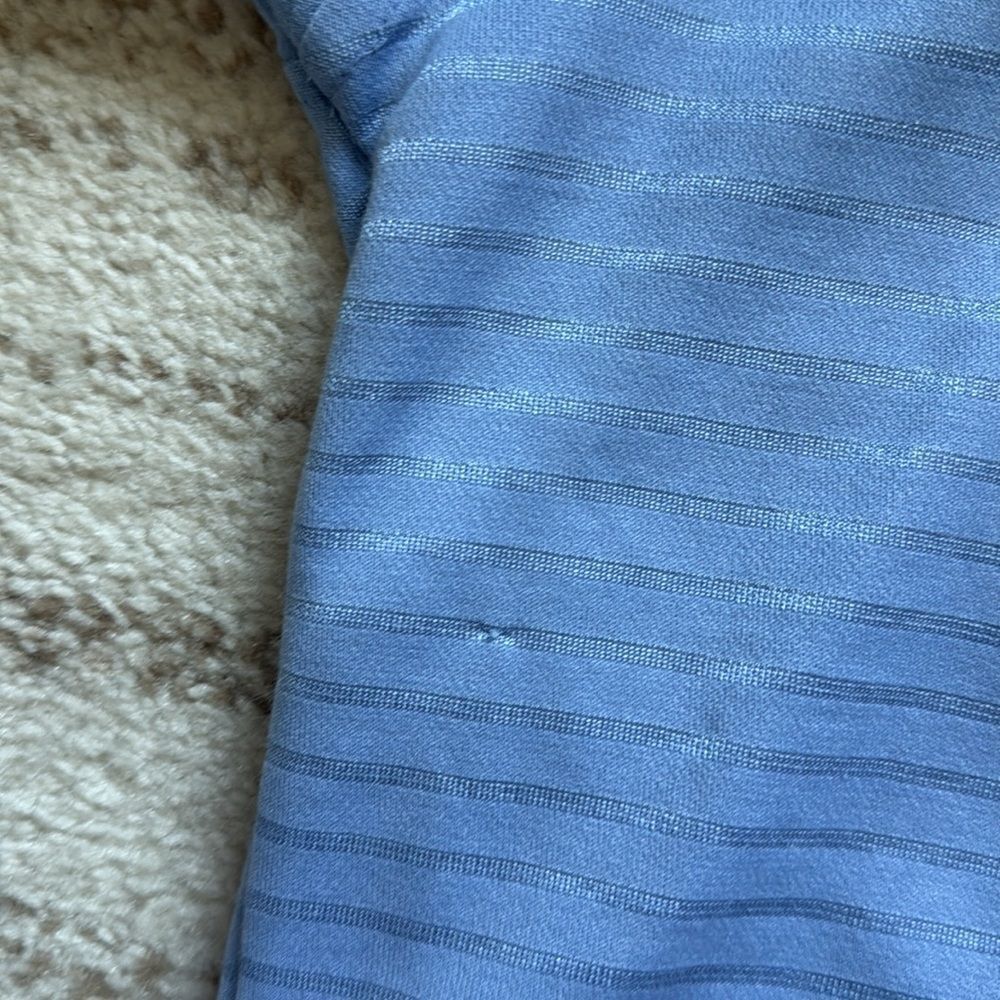 Disney Club 33 light blue polo Mens shirt size medium - Picture 4 of 7